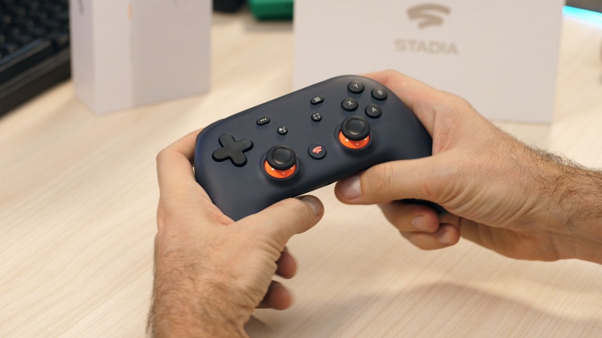 Google Stadia，帶有控制器和Chromecast Ultra的首映版，價格低於100歐元