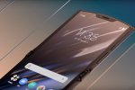 Motorola razr, primo video per il nuovo smartphone pieghevole - Video