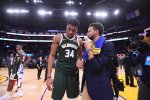 NBA, Curry vuole Antetokounmpo ai Warriors? No, lo stava reclutando per PUBG - Notizia