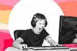 Fortnite: viene truffato da una ragazza, sgridato dalla madre e chiede aiuto sul Google Play Store - Notizia