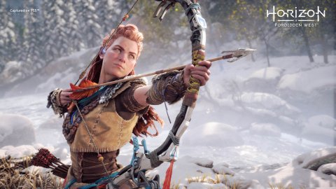 Horizon Zero Dawn, Aloy's cosplay from Tophwei drops us directly into the game