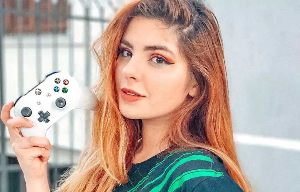 Xbox: Presenter Isadora Basile was forced to resign from Xbox Brasil