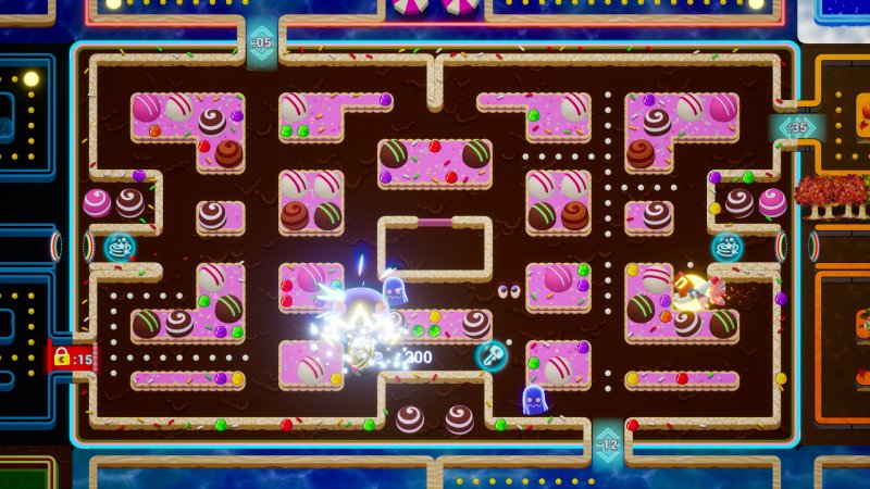 Pac-Man Mega Tunnel Battle