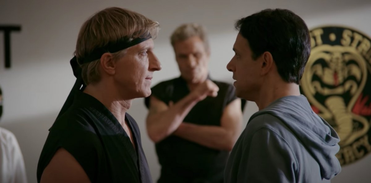 Cobra Kai シーズン 3 は Netflix で早期配信され、大晦日に配信されます