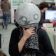 NieR: Automata: Yoko Taro approva divertito l'operato dell'adescatrice di Tinder