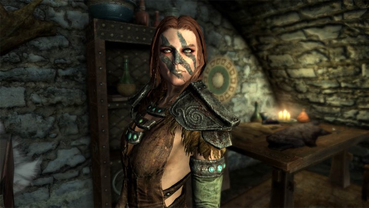 Skyrim、Jessica NigerityのAelaコスプレは岩だらけのスピンドルです！