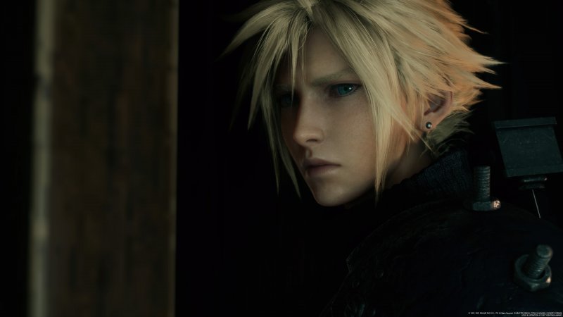Final Fantasy 7 Remake Intergrade, Cloud Strife in uno scatto intenso. Final Fantasy 7 Remake Intergrade, Cloud Strife in uno scatto intenso.