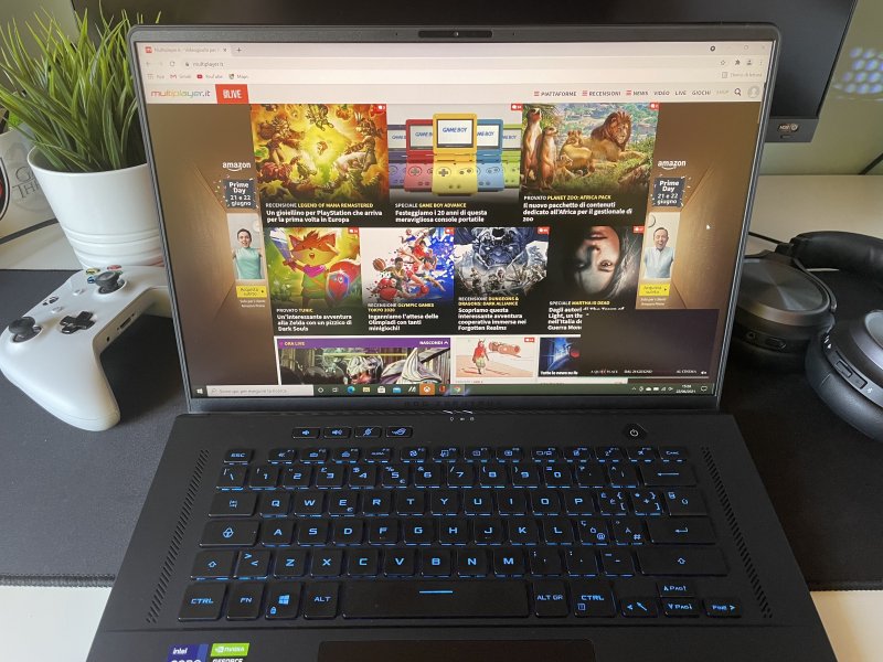 Tastiera dello Zephyrus M16