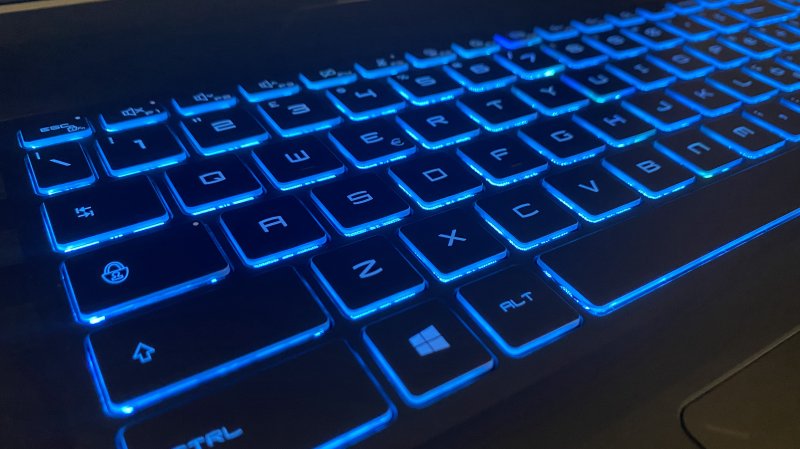 La zona WASD resta fresca nonostante le temperature della CPU e dello chassis