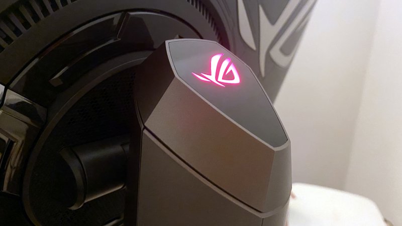 Non certo perfetto, ma in grado di distinguersi da molti punti di vista