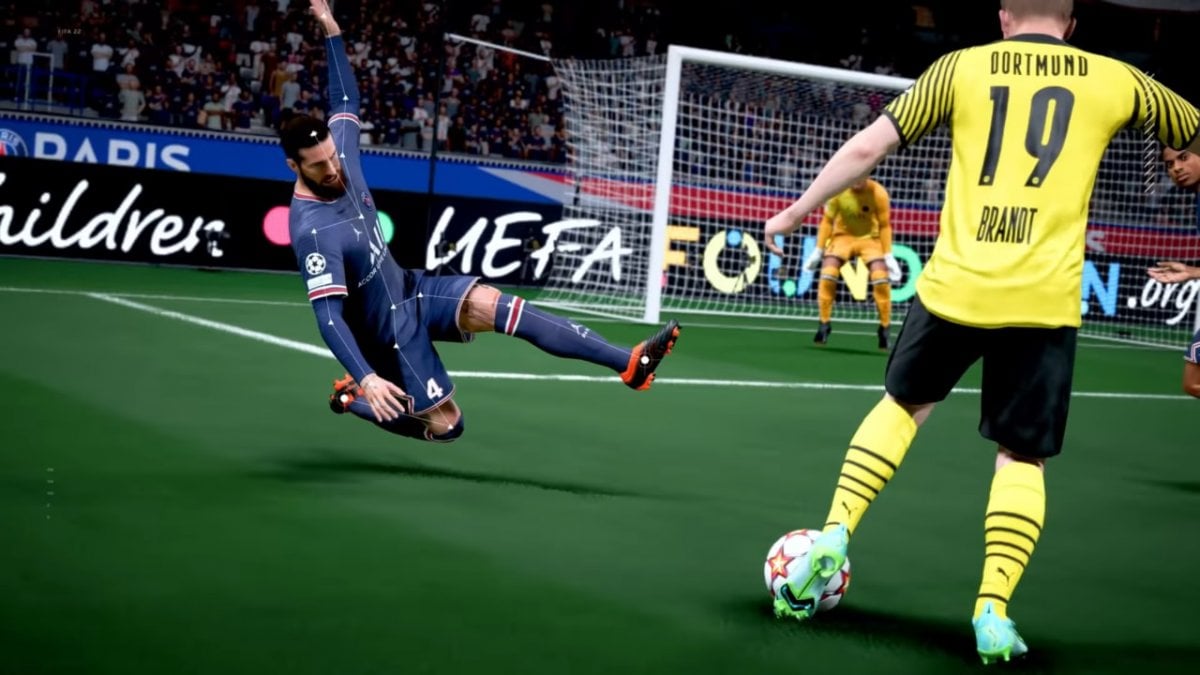 FIFA 22 はイタリアのランキングで 1 位、2 位、3 位、4 位、5 位となり、完全な成功を収めました。