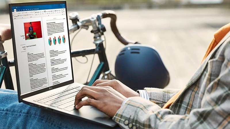 Silenzioso, leggero e dotato di una buona autonomia, è un vero portatile