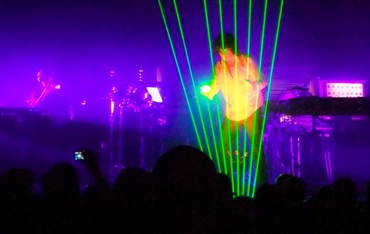 L'arpa musicale di Jean-Michel Jarre, ovvero raggi laser suonati come fossero corde.