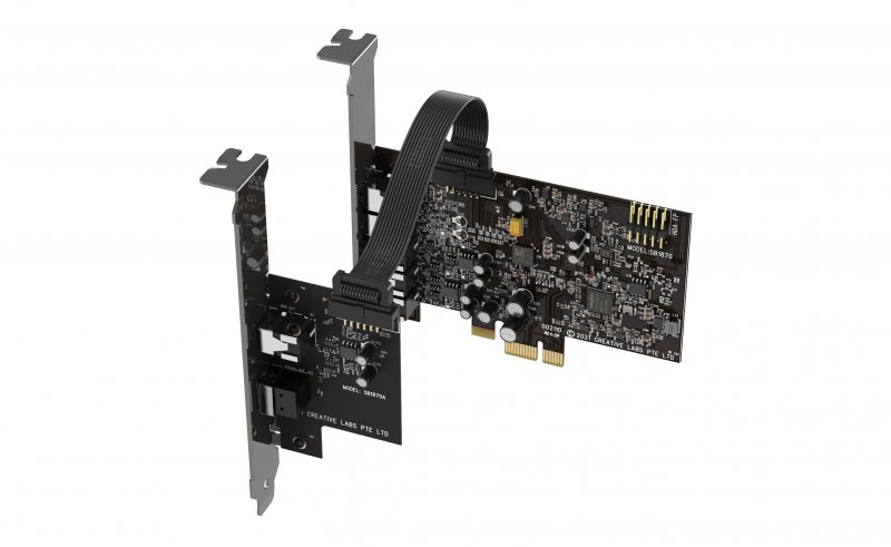 La scheda aggiuntiva Sound Blaster Audigy Fx V2 DB Pro aggiunge la decodifica Direct Stream Signal, il 7.1 discreto e l'uscita ottica La scheda aggiuntiva Sound Blaster Audigy Fx V2 DB Pro aggiunge la decodifica Direct Stream Signal, il 7.1 discreto e l'uscita ottica