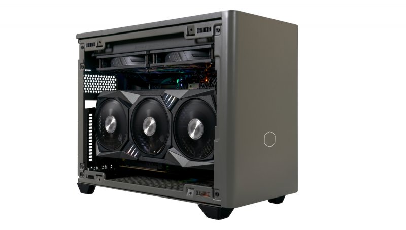 Il Cooler Master NR200P MAX è piccolo ma può ospitare una configurazione di fascia alta</em> Il Cooler Master NR200P MAX è piccolo ma può ospitare una configurazione di fascia alta</em>