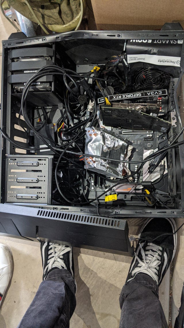 Il PC massacrato dalla mamma dell'anno Il PC massacrato dalla mamma dell'anno