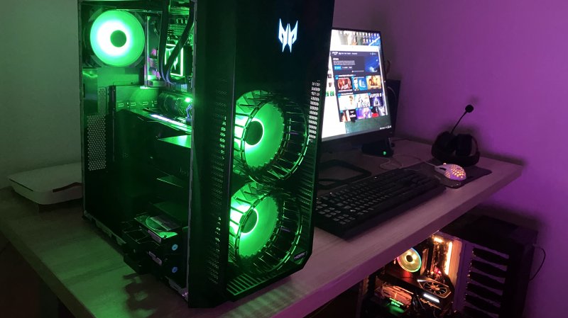 Acer Predator Orion 7000 8