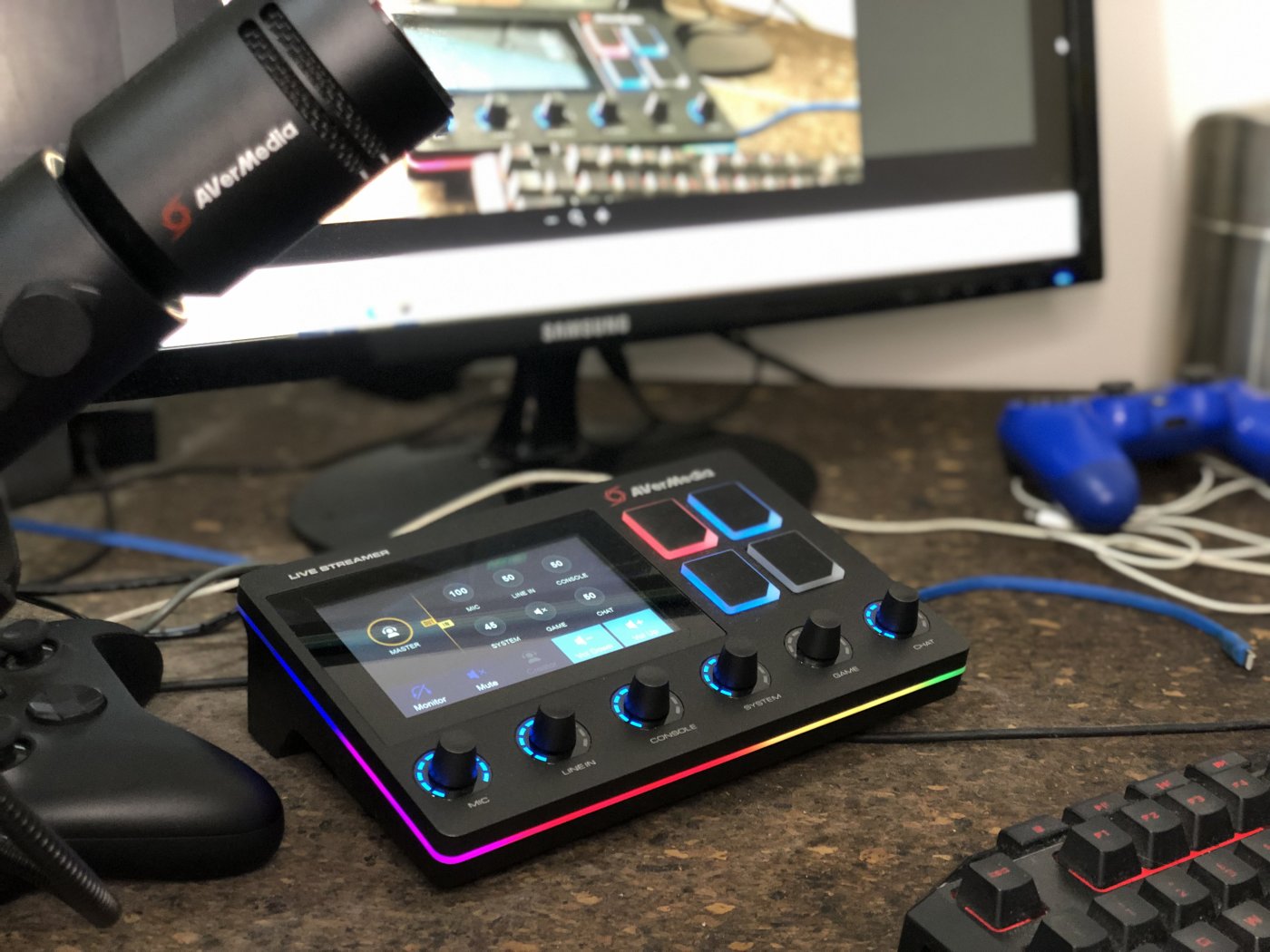 AverMedia Live Streamer AX310, la recensione di un mixer ideale per