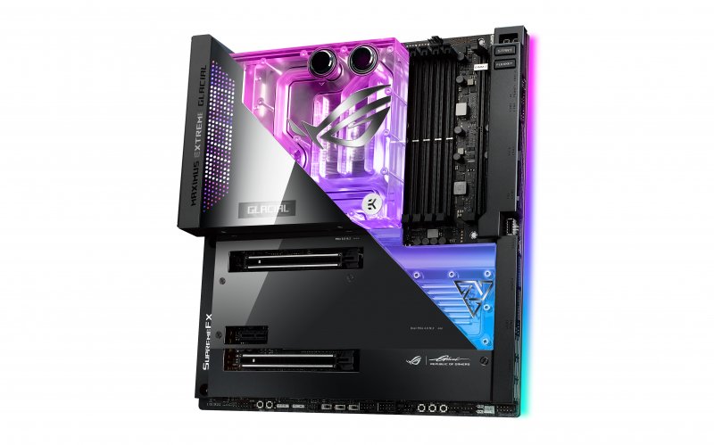 La spettacolare ASUS ROG Maximus Z690 Extreme Glacial con dissipazione a liquido