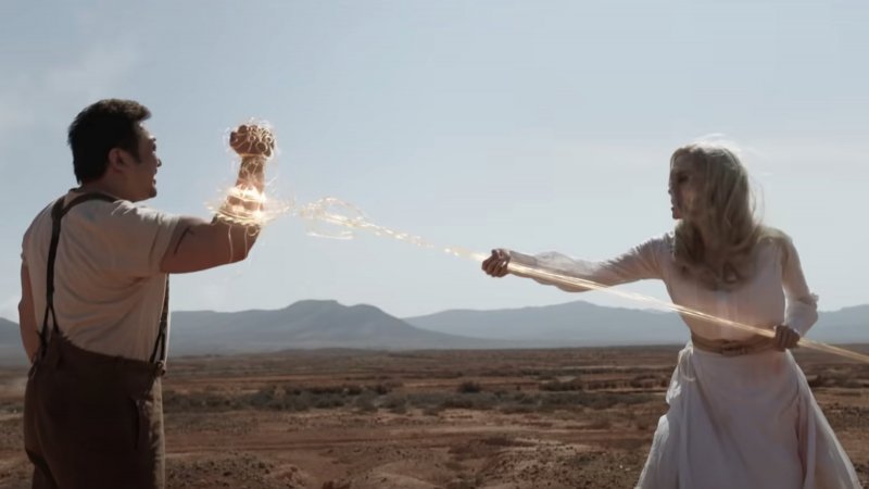 Eternals, Gilgamesh contro Thena in una scena del film