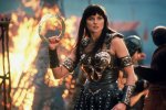 Xena, il cosplay di Koriel della principessa guerriera è identico a Lucy Lawless - Notizia