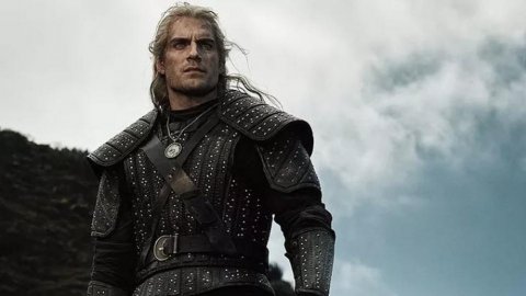 Henry Cavill would also like to be part of a Warhammer TV series