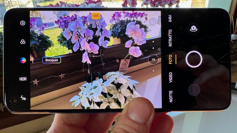 L'app fotografica di Realme GT Neo 2 in azione L'app fotografica di Realme GT Neo 2 in azione