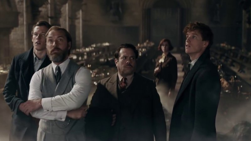 Animali Fantastici - I Segreti di Silente: la stramba squadra che combatte Grindelwald Animali Fantastici - I Segreti di Silente: la stramba squadra che combatte Grindelwald