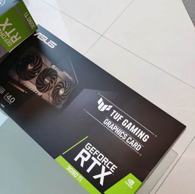 NVIDIA RTX 3090 Ti di ASUS NVIDIA RTX 3090 Ti di ASUS