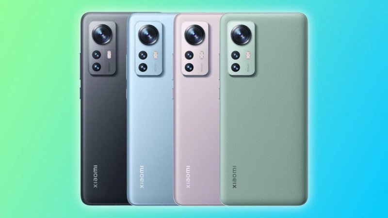 Xiaomi 12 nelle varie colorazioni