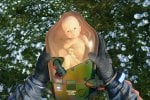 Death Stranding in 8K con mod per effetti Ray Tracing si mostra in un video confronto - Notizia
