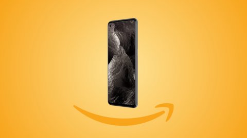 Amazon offers: realme GT Master Edition on sale, smartphone with 120 Hz AMOLED screen