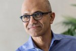 Il CEO di Microsoft ha commentato i 9000 licenziamenti nella compagnia, ribadendo l'impegno totale sull'IA - Notizia