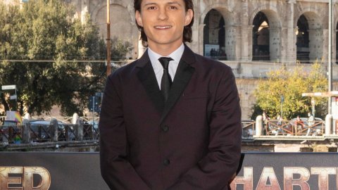 Uncharted, Tom Holland presented the film in Rome: I prepared myself by replaying the whole saga