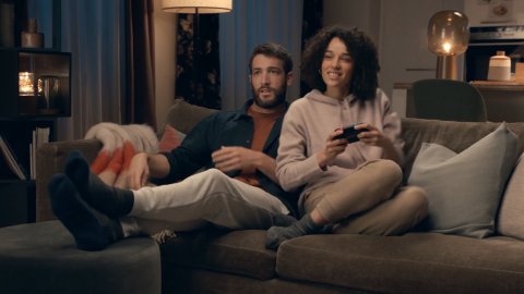 Nintendo Switch: new Italian spot celebrates Valentine's Day and video games for couples