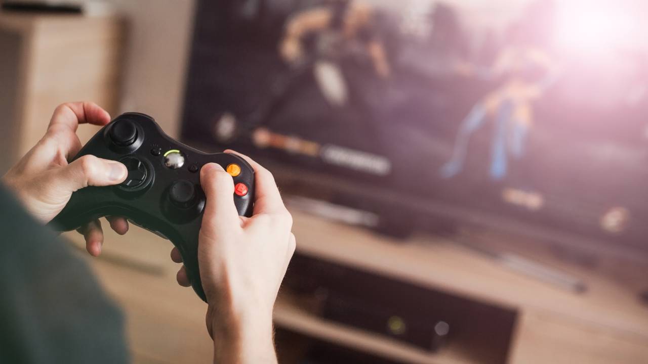PlayStation, Xbox e Steam non fanno abbastanza per combattere la tossicità, dice una deputata USA