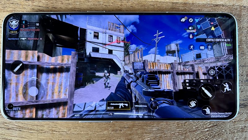 I videogiochi viaggiano al massimo di dettaglio e fluidità su Realme GT 2 Pro