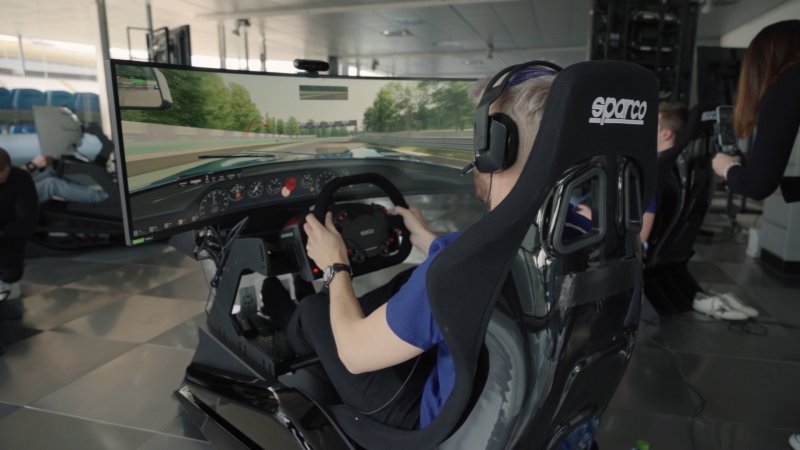 Il setup simulativo per provare il tracciato custom di Monza