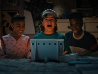 Anche Netflix trema per i dazi: meno annunci e possibili rincari sugli abbonamenti dei servizi in streaming