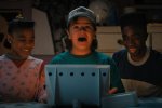 Netflix starebbe pianificando dei nuovi aumenti di prezzo degli abbonamenti - Notizia