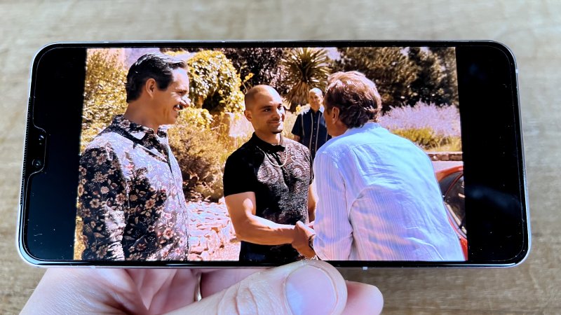 Vivo V23 5G vanta un display ottimo anche per lo streaming