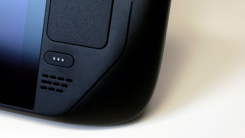 Il pulsante menu è utilissimo durante una partita perché consente di configurare al volo Steam Deck Il pulsante menu è utilissimo durante una partita perché consente di configurare al volo Steam Deck