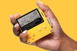 La console portatile con manovella Playdate presto aumenterà di prezzo - Notizia