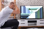 Nintendo Switch Sports: streamer distrugge per sbaglio il proprio TV in diretta - Notizia
