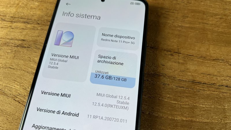 Redmi Note 11 Pro+ 5G esce sul mercato con MIUI 12.5 e Android 11