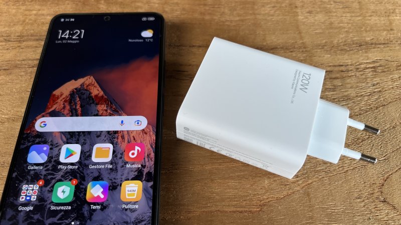 La ricarica rapida a 120 W di Redmi Note 11 Pro+ 5G è sorprendente