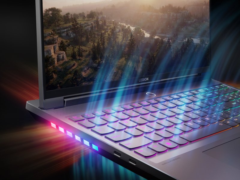 Il sistema di raffreddamento del Lenovo Legion 7 sfrutta anche la tastiera per aumentare il flusso d'ingresso dell'aria