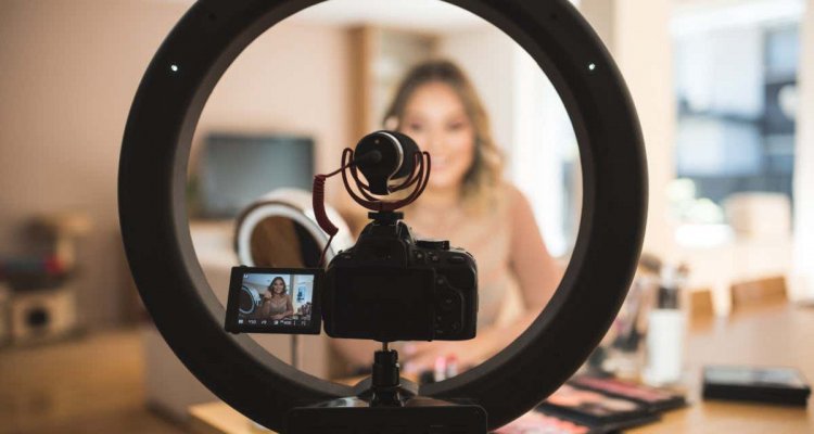 FTC investigates ‘false and manipulative’ reviews by influencers and social media – Nerd4.life