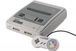 Ha 100 anni, gioca tutti i giorni con il suo Super Nintendo e giura di distruggervi se la sfidate - Notizia