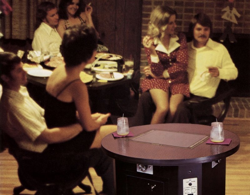 Videogiochi per tutti: mondani e alla moda, i videogiochi degli anni '80 erano rivolti ad ogni tipo di pubblico. Foto da flyers.arcade-museum.com